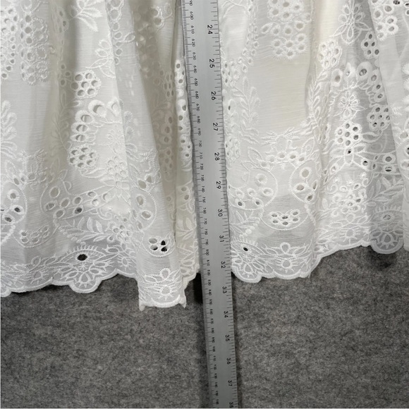 H&M Dress Size UK 6 Womens White Embroidered V Neck Ruffle Cross Front Lined - Picture 11 of 13